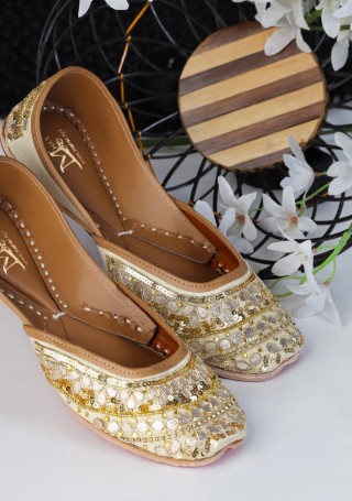 Gold Hand Embroidered Pure Leather Jutti
